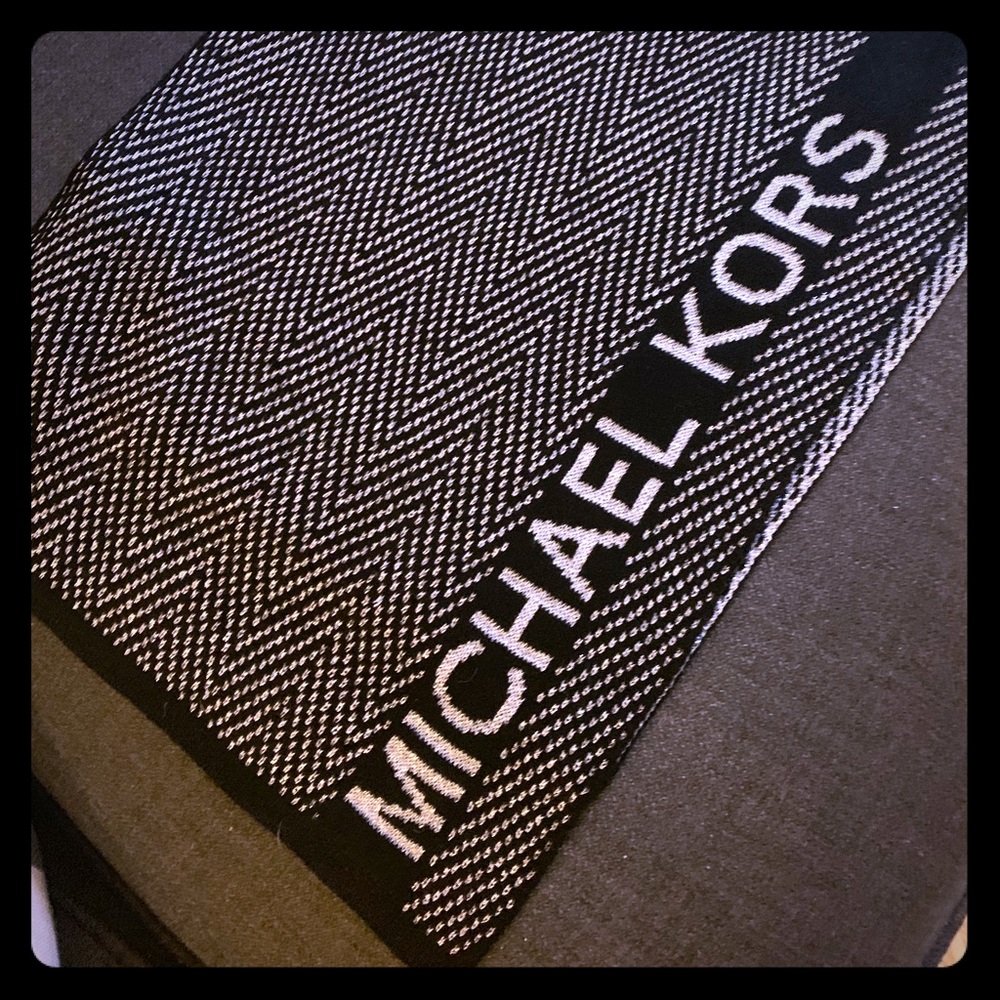 Michael Kors Scarf